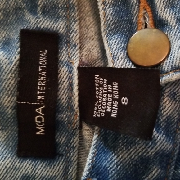 💐VINTAGE MODA INTERNATIONAL FLORAL TOP WITH MATCHING FLORAL CUFF JEANS 🌸💐 - Picture 10 of 13